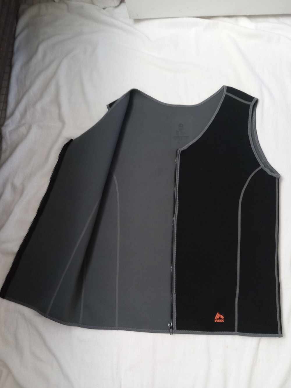 RBX MENS SLIMMING WORKOUT VEST Weight Loss X-Heat Sweat Vest Black Front Zip 2XL - Picture 3 of 13